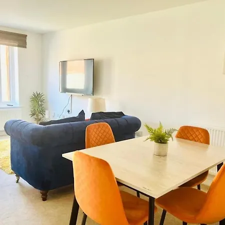 Ashford Retreat - Luxury Home With Double Parking Extérieur photo