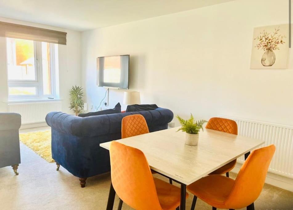 Ashford Retreat - Luxury With Double Parking Holiday home